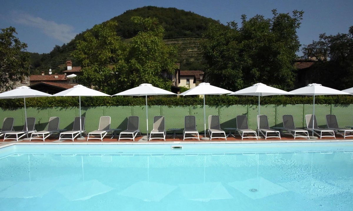 Monticelli Brusati Apartment | Belvilla by OYO Borgo Franciacorta 1