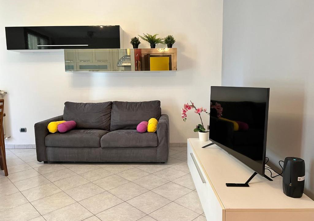 Cardano al Campo Apartment | Bnbook-Casa Andrea