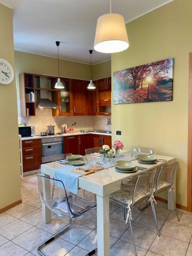 Mazzo Apartment | Bnbook-Tommaso Grossi Rho Fiera