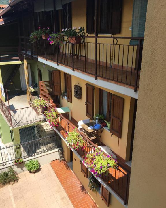 Roe Apartment | Borgo Volciano Garda Lake APP1
