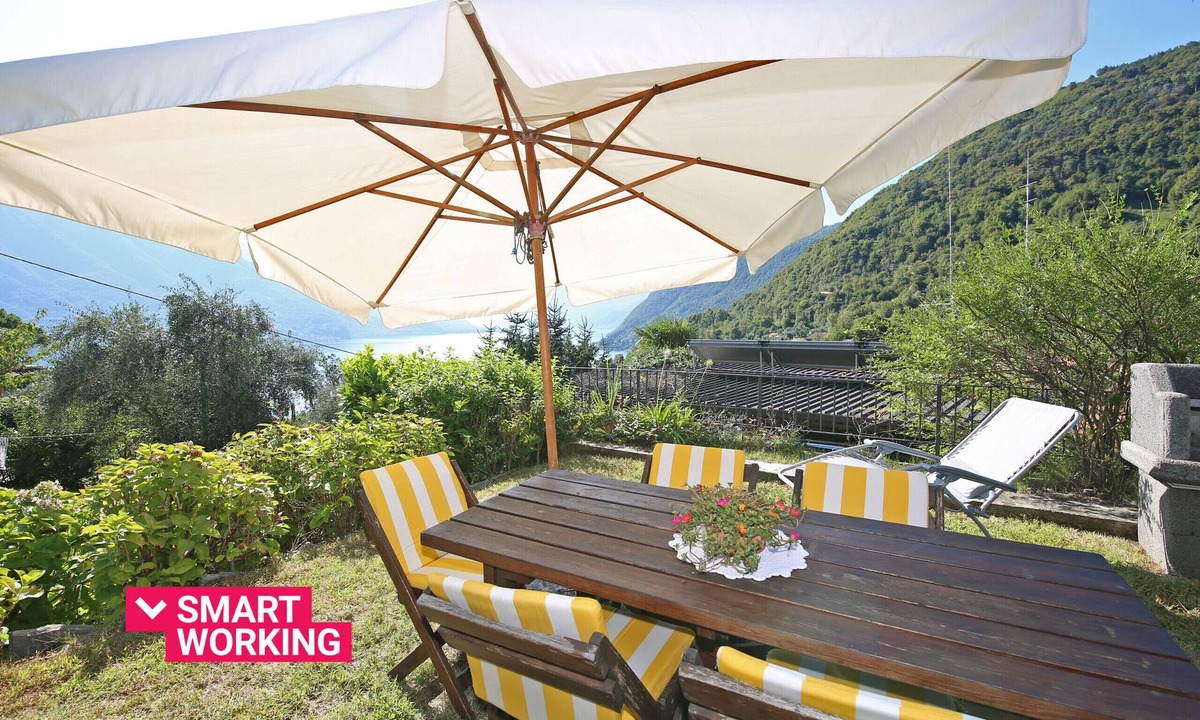 Visgnola Apartment | Ca' del Doss con giardino vista lago