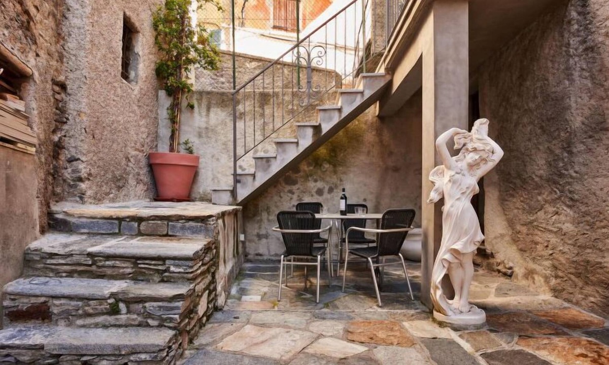 Naggio House | Casa Melissa by Interhome