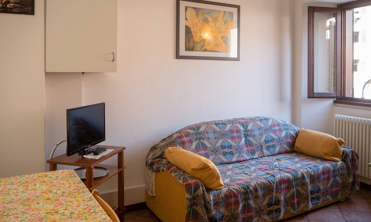 Domaso Apartment | Casa Scotti 12, one bedroom apartment, 2nd floor