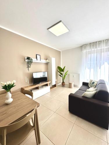 Luino Apartment | Casa Vittoria - tra Lago Maggiore e centro città