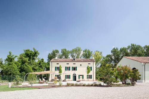 Curtatone Hostel | Cascina La Goliarda