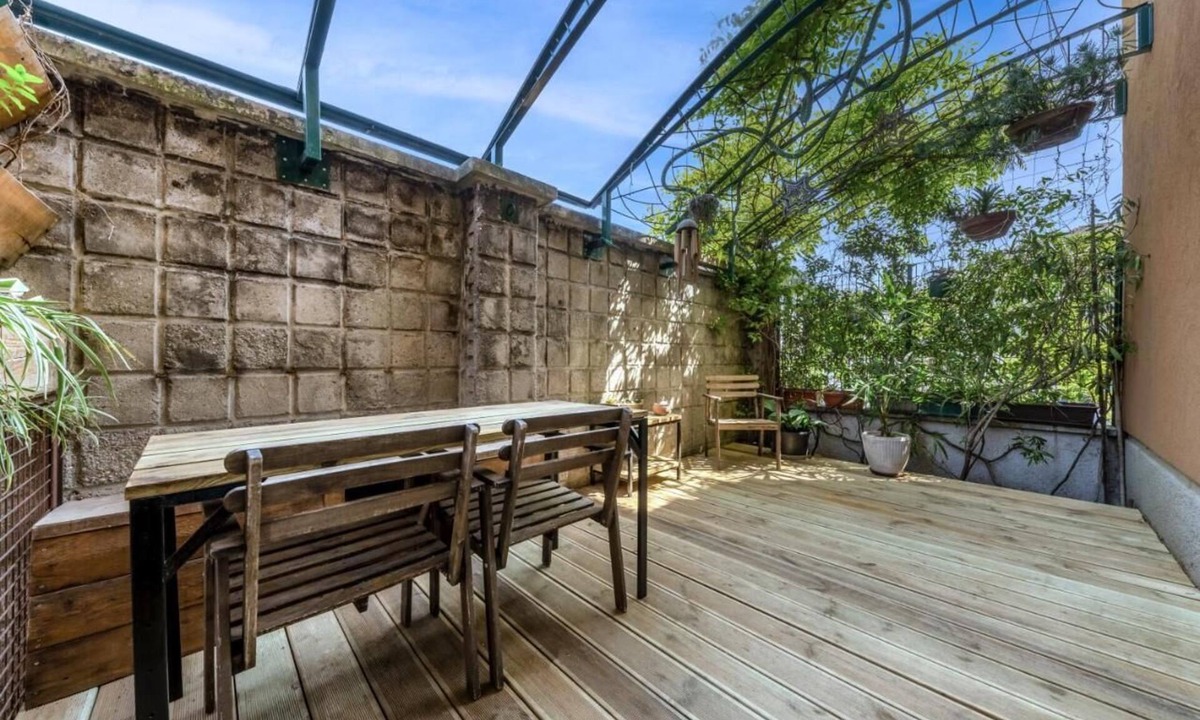 Zona Zara House | Central Island Apartment [150m METRO MARCHE]