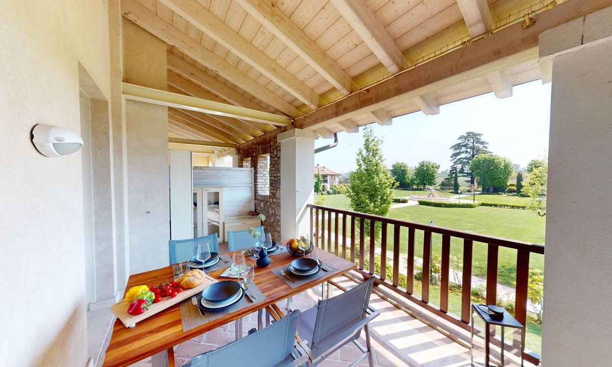 Pozzolengo Apartment | Chervò Golf By Bookinggardalake