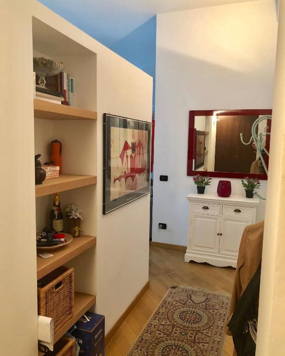 Bullona Apartment | Chic flat in Milan