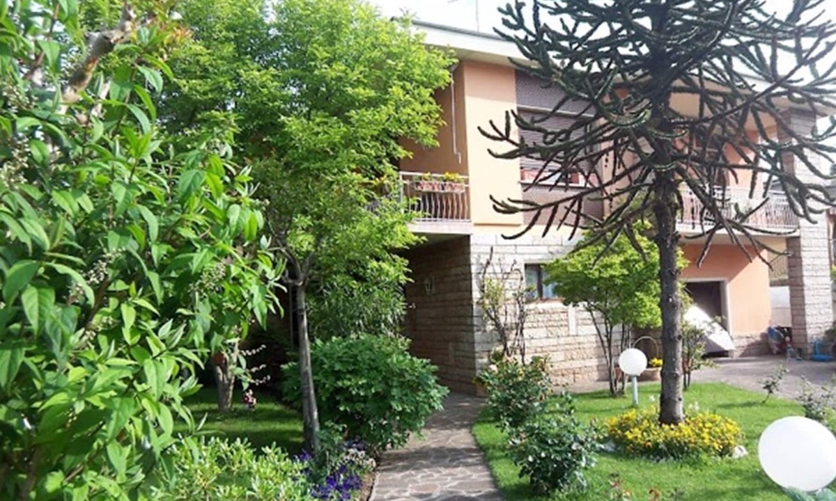 Cunettone-villa Villa | CIR017170-CNI00027 SINGLE VILLA WITH GARDEN AND PRIVATE PARKING