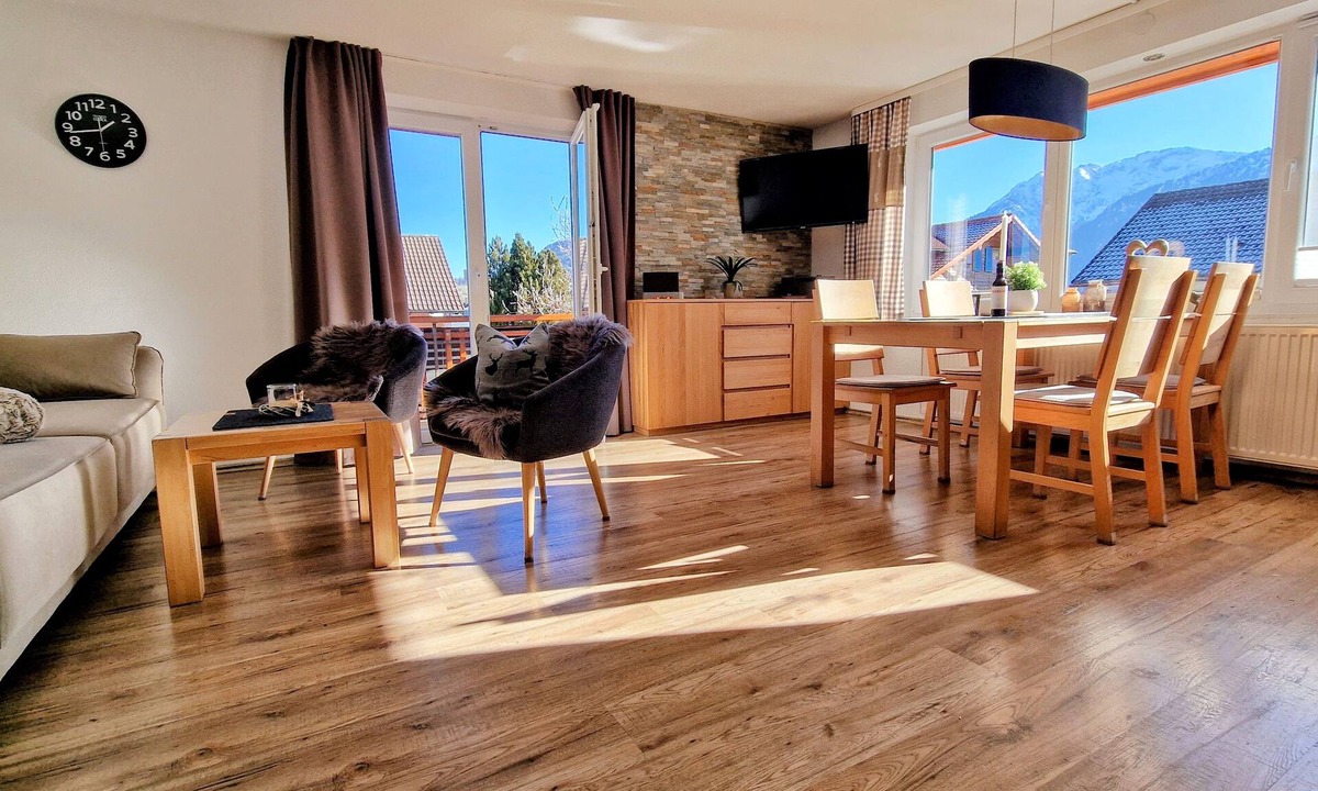 Ried Condo | Comfortable, bright vacation apartment with balcony and alpine view in Pfronten Mitte