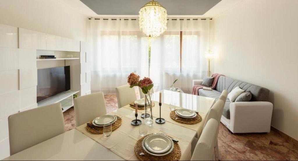 Albate Apartment | Como Diamond Apartment