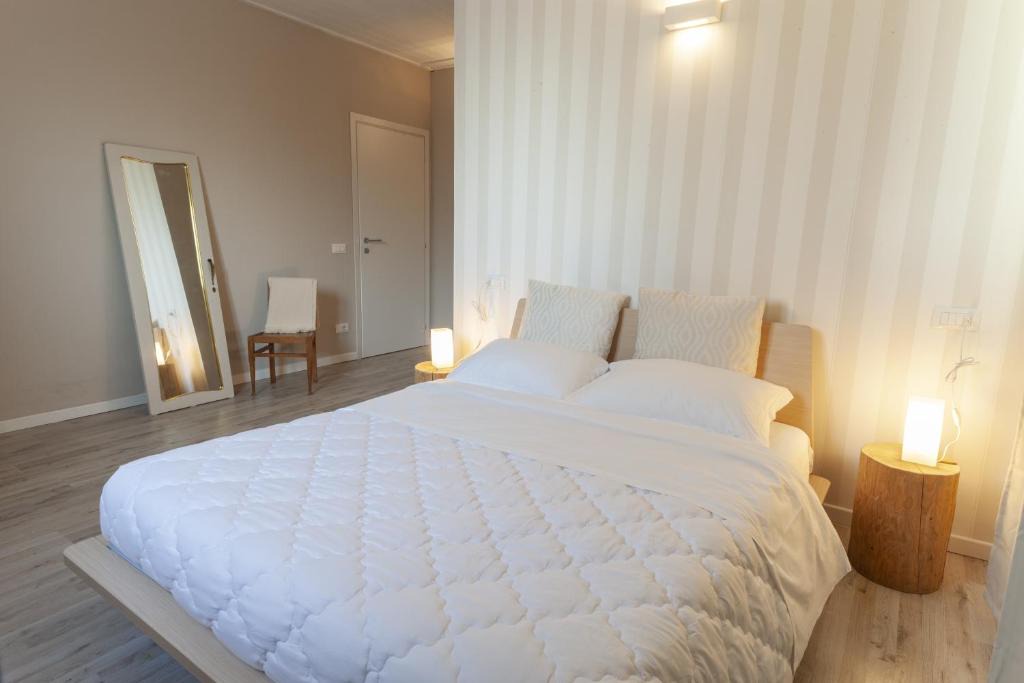 Bagnolo San Vito Bed & Breakfast | Corte castella
