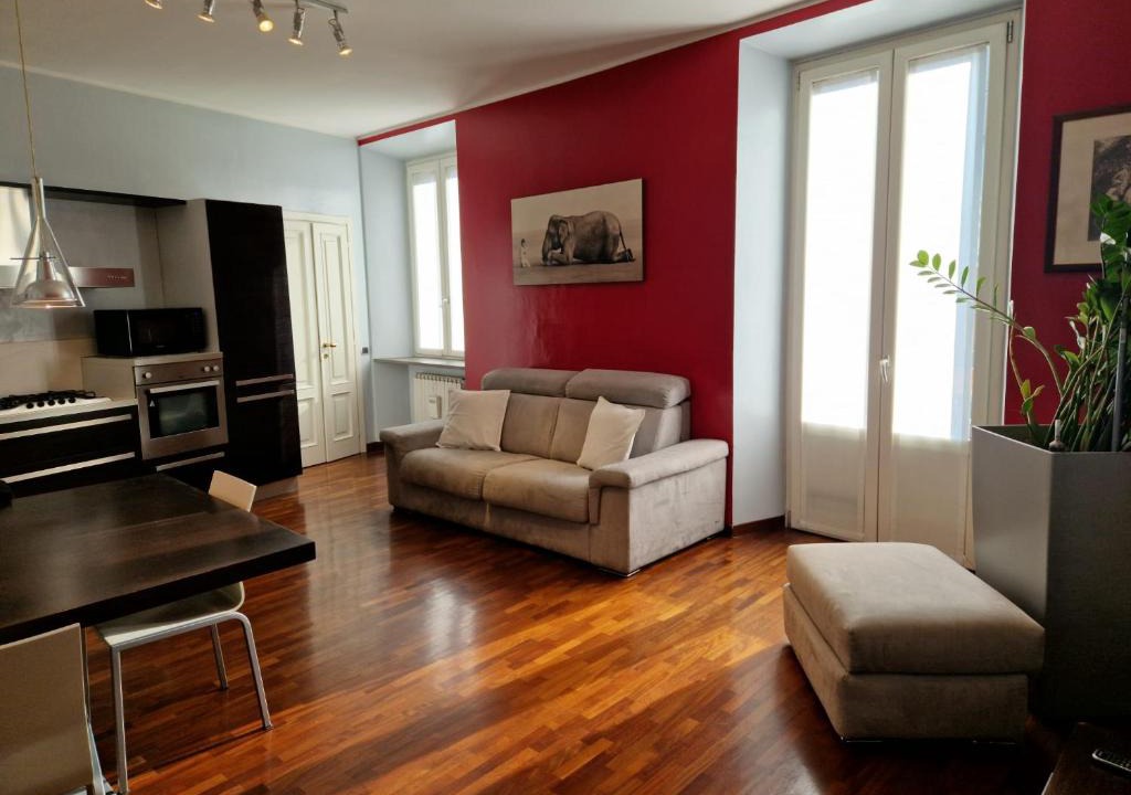 Porta Genova Apartment | Cozy flat mins walk to Navigli and metro Porta Genova