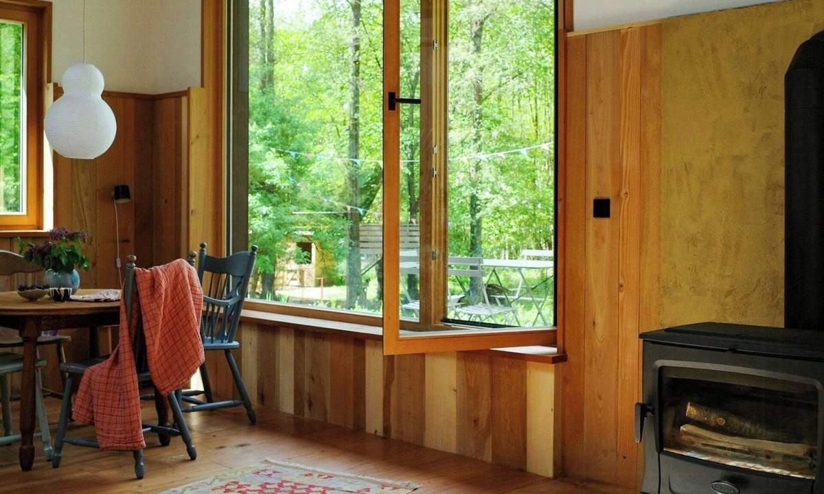 Palling House | Creatively converted wooden shed in the forest