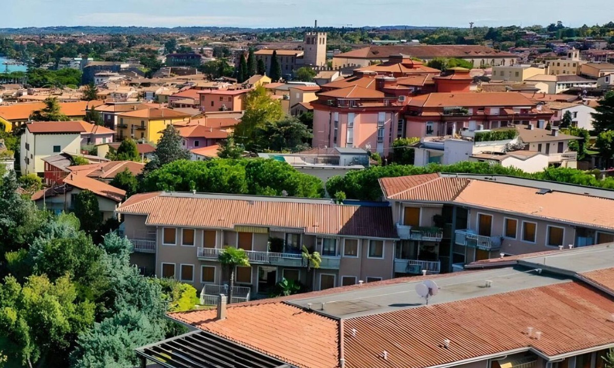 Desenzano del Garda Apartment | Desenzanoloft Gardastar
