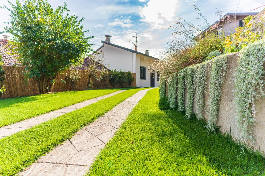 Comabbio Villa | Dimensione Armonica - Elegance and comfort among lakes and hills