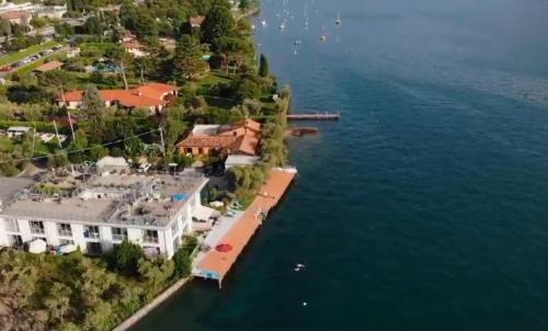 Marone Apartment | Direttamente Al Lago Apartments