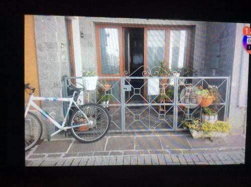 Fino Mornasco Apartment | Easy connections by train from Malpensa/Como/Milan
