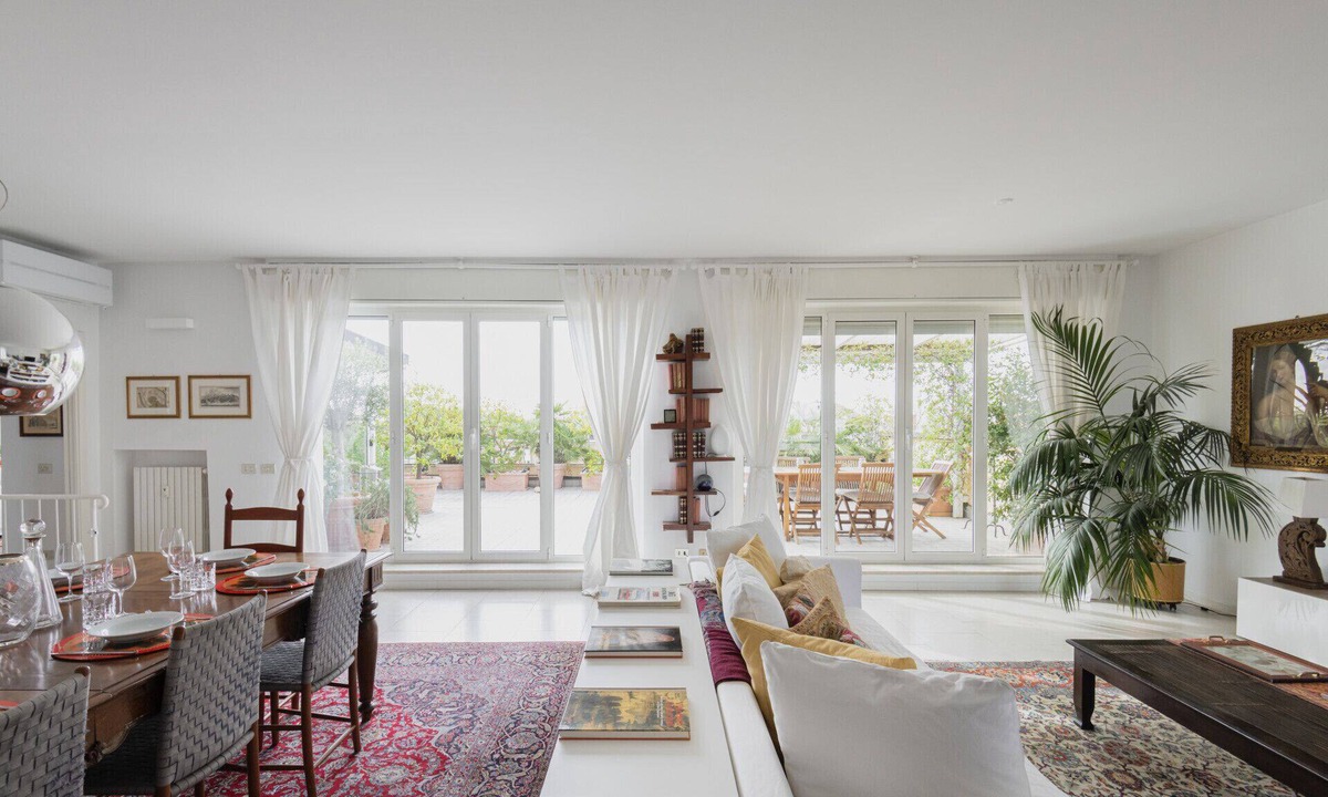 Porta Lodovica Apartment | Easylife - 230sqm attic with terrace Bocconi area