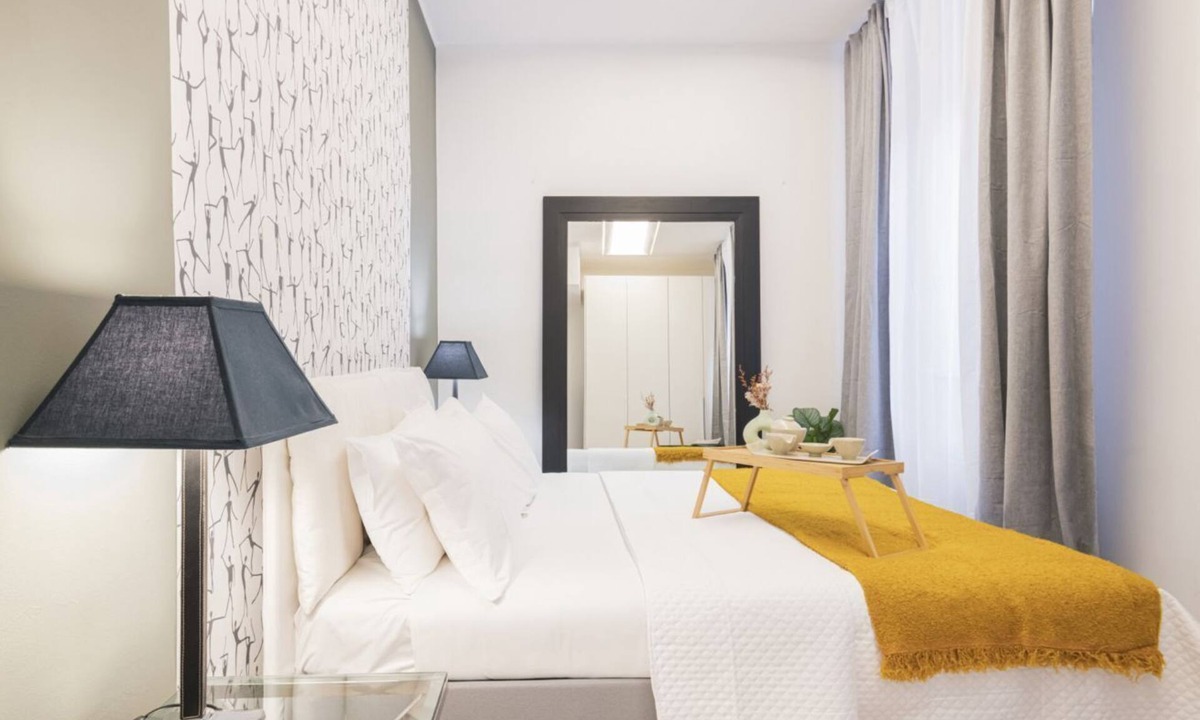 Milan Centre Apartment | Easylife - Splendid two-room apartment San Babila Duomo