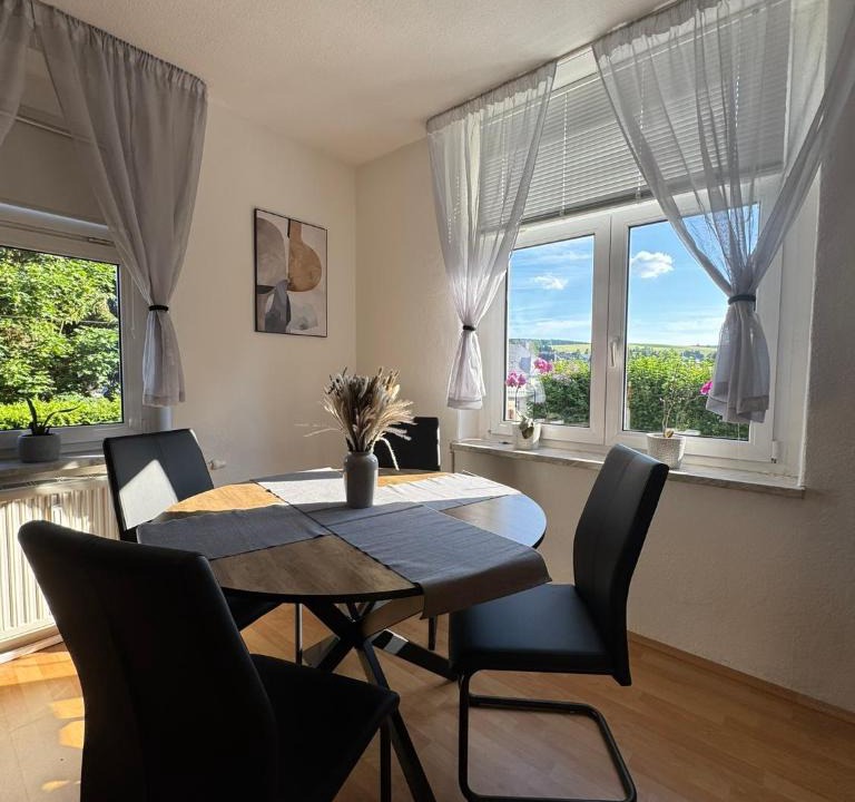 Thum Apartment | ErzNest