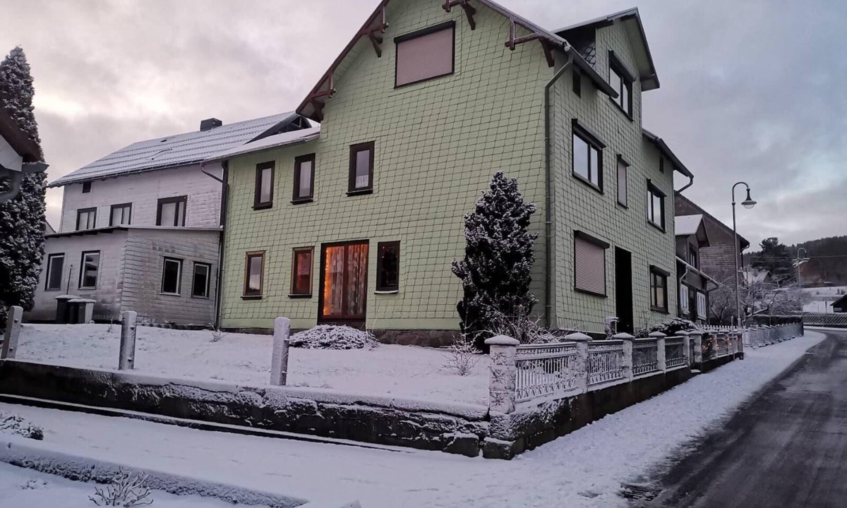 Gehlberg House | Flat with unique mountain panorama