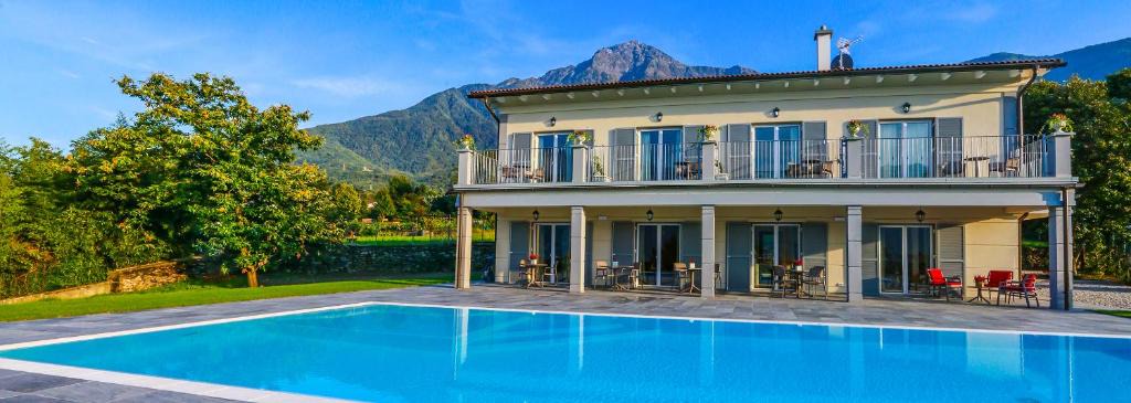 Colico House | Foresteria Villa Margherita
