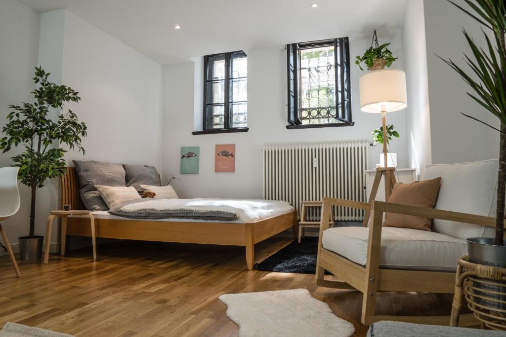 Zentrum-Nord Apartment | FULL HOUSE Studios - The Jungle Apartment - NETFLIX, WiFi inkl