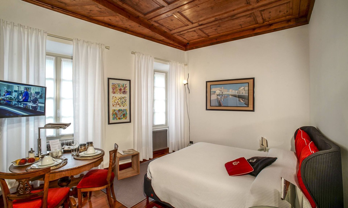 Chiavenna Apartment | Giani Palace - Paradise Apartment