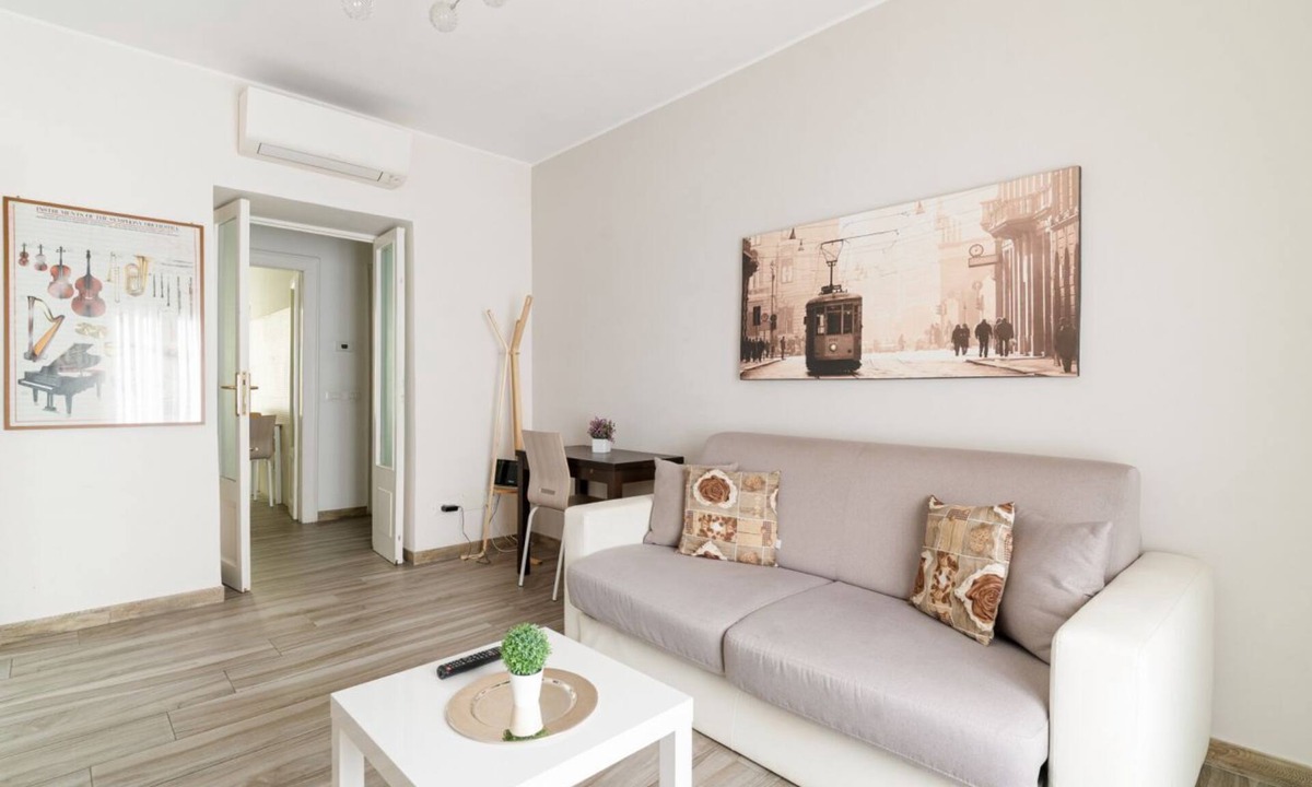 Lazzaretto Apartment | GuestHost - Cosy APT Porta Venezia & Buenos Aires!