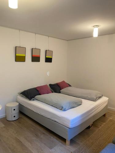 Munchen District Apartment | Helle Souterrainwohnung mit Komfort