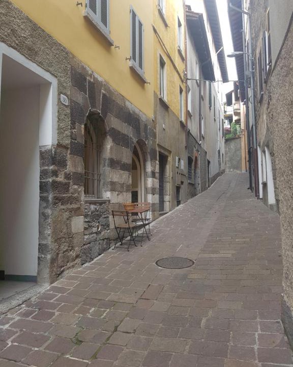 Consiglio di Rumo Apartment | Historic House