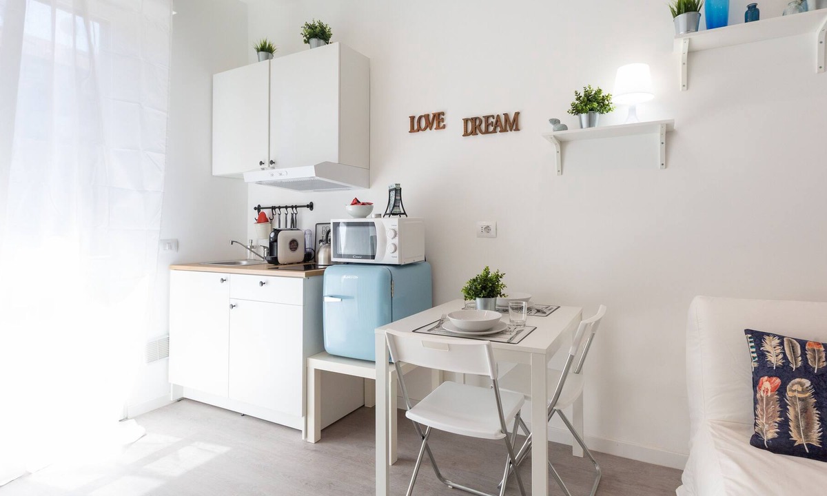Turro Apartment | HomeHotels - Padua 151 Emera