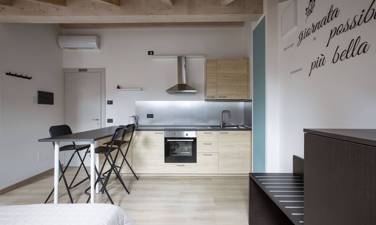 Albese con Cassano Bed & Breakfast | Il B&B di Piazza Motta