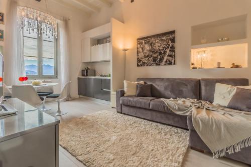 Varenna Apartment | Il Diamante del Lago