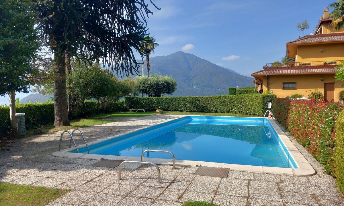 Maccagno House | Holiday Home in Maccagno with Pool