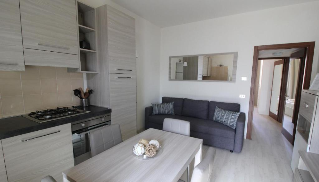 Centro Direzionale Apartment | Italianway Apartments - Cornalia 8 Flat