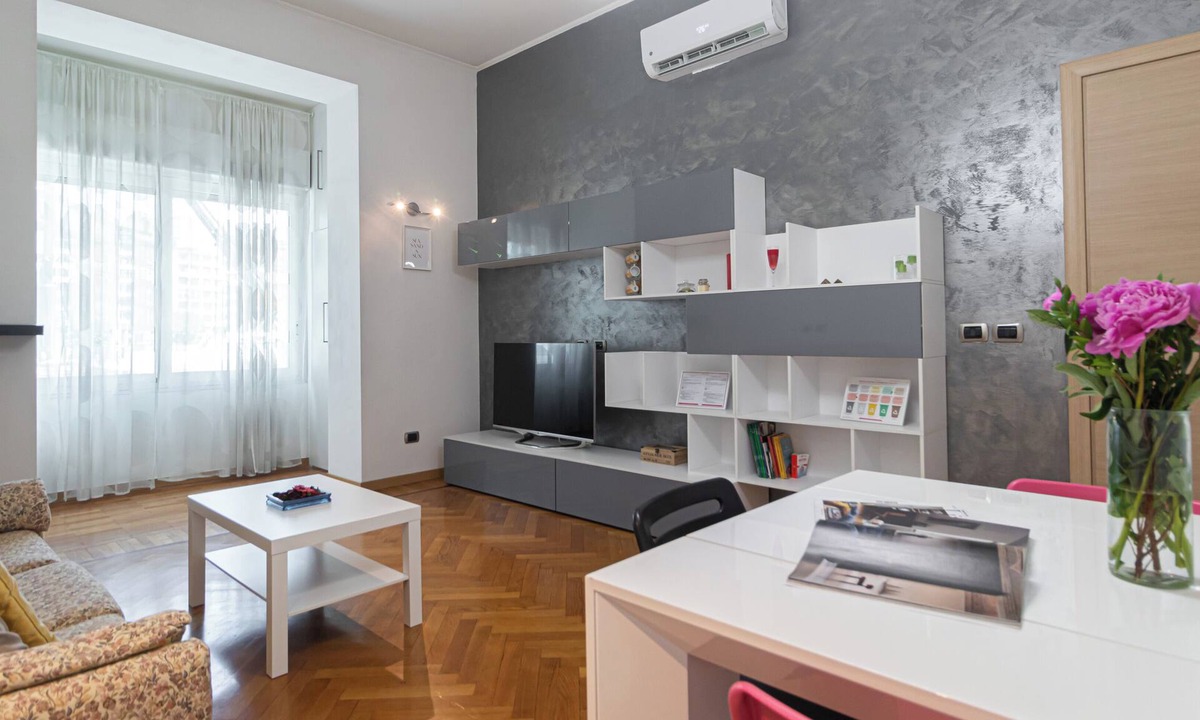 Centro Direzionale Apartment | Italianway - Cornalia 24