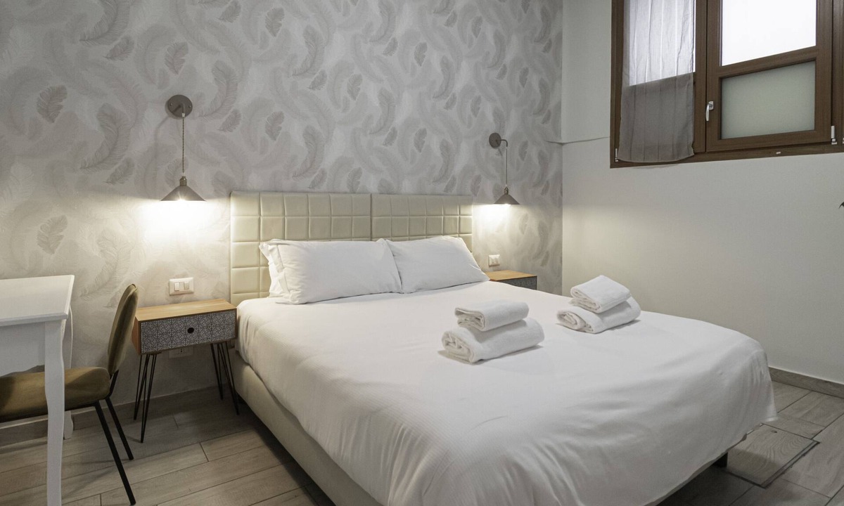 Guastalla Apartment | Italianway - Orti 5 - Three Bedroom Apartment, Sleeps 6