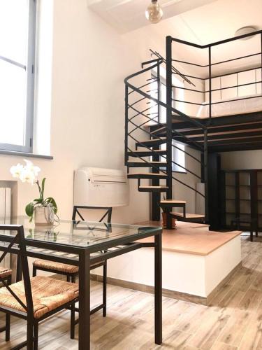 Guastalla Apartment | Kibilù - Via Caldara - Ospedale Policlinico - Porta Romana