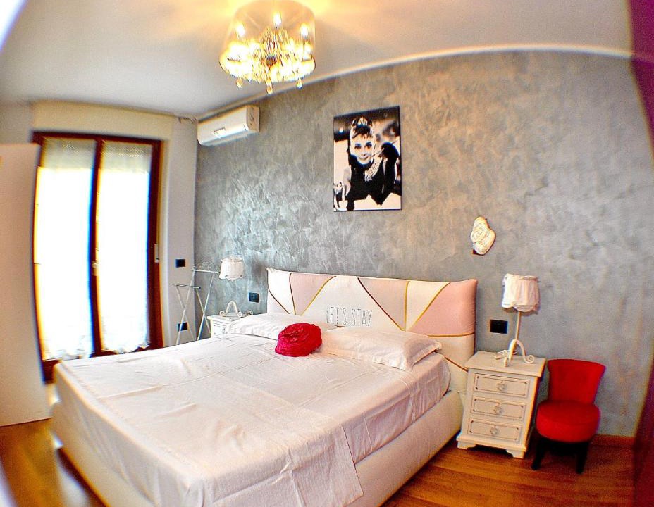 Zibido San Giacomo Apartment | La Maison Rose