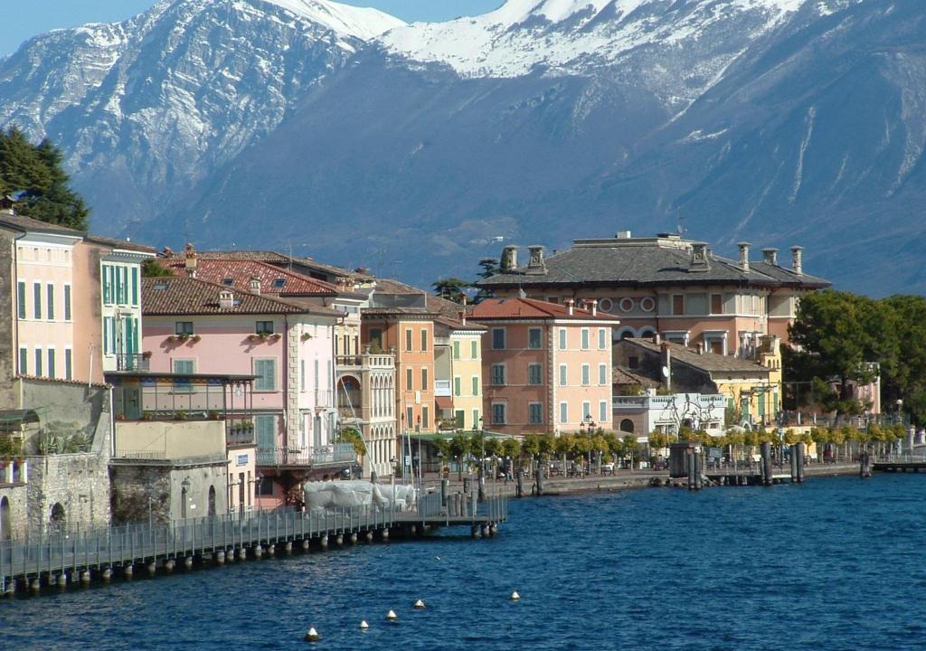 Gargnano Apartment | La Piazzetta
