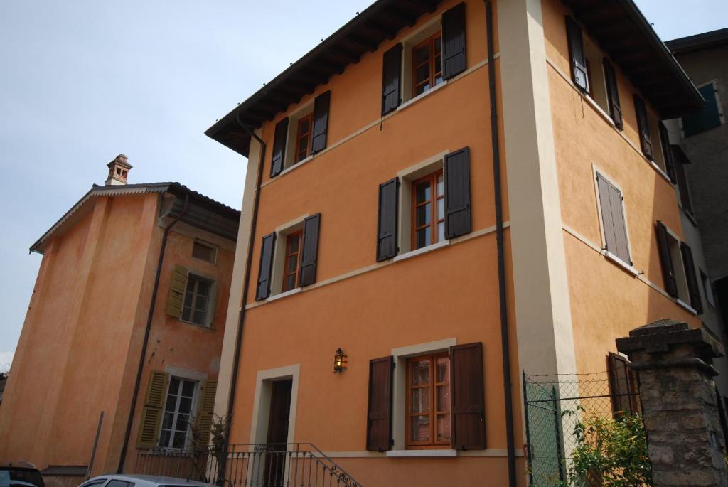 Gargnano Apartment | La Spiaggetta - Rebomaholidays