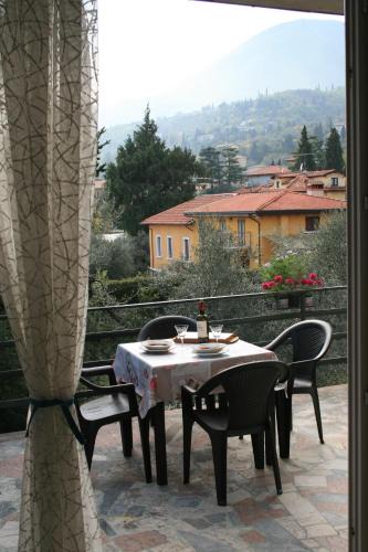 Toscolano Maderno House | La terrazza sugli ulivi