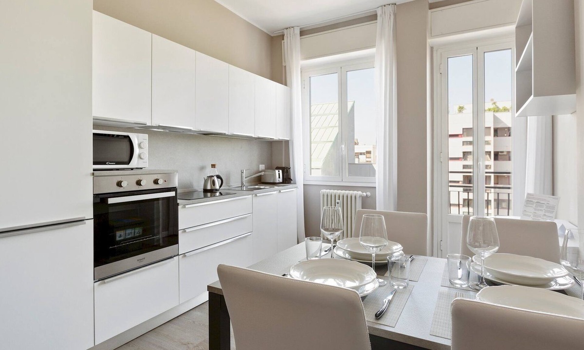 Montalbino Apartment | Largo Allegri 4 - Apartment Milan