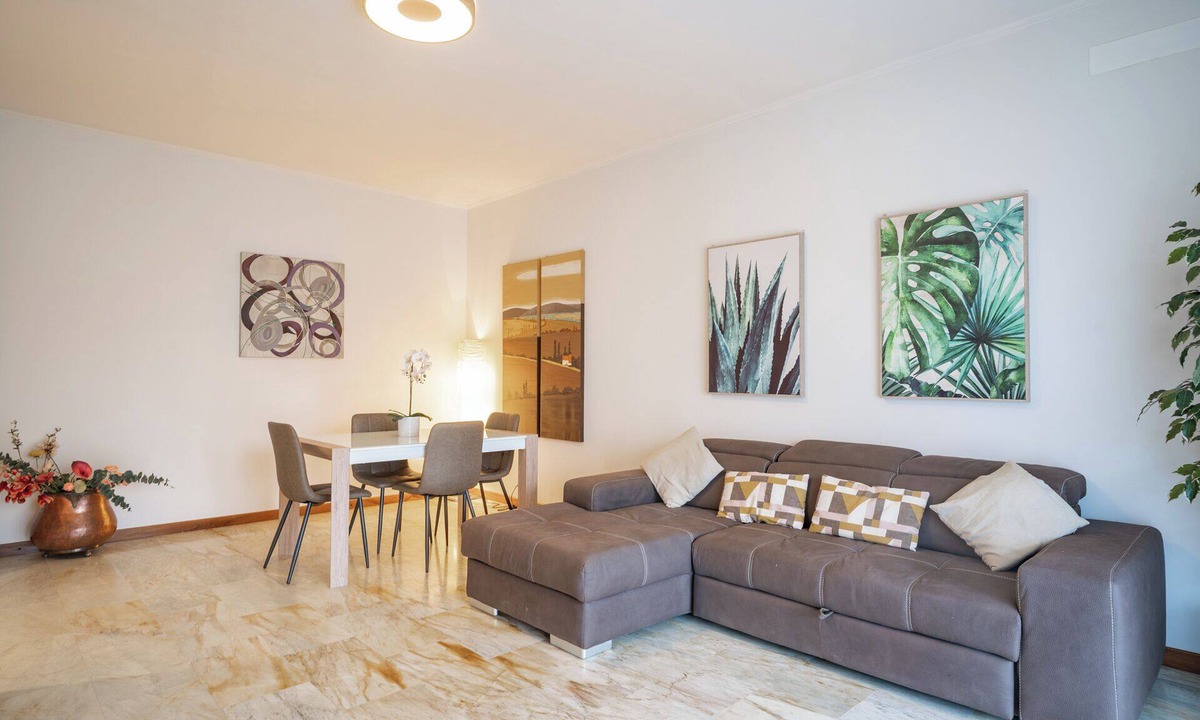 Lecco Apartment | Lecco Isola - Top Apartment near Viscontea Island