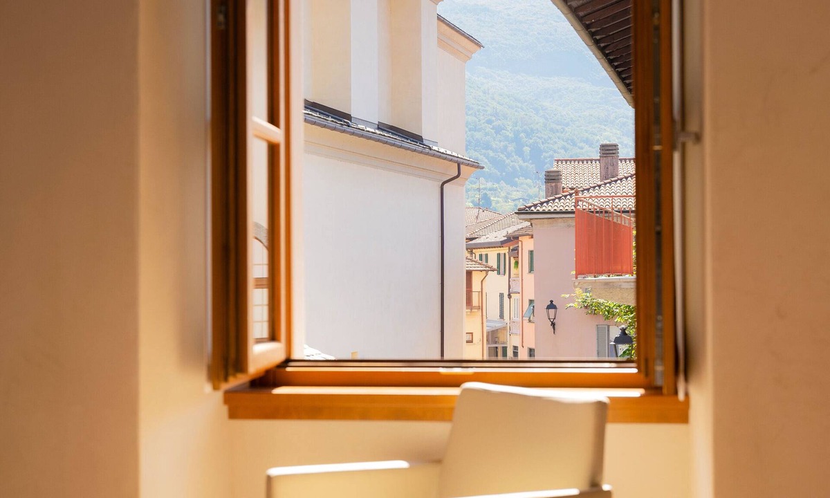 Mandello del Lario Hotel | Locanda Alberti