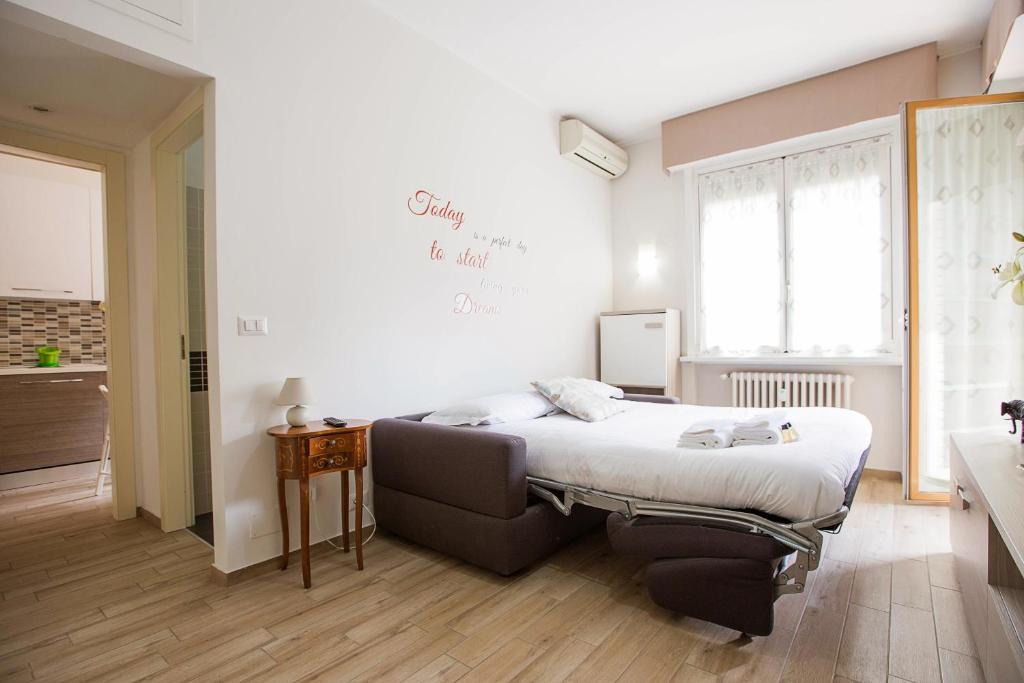 Giambellino Apartment | Lorenteggio Studio Apt