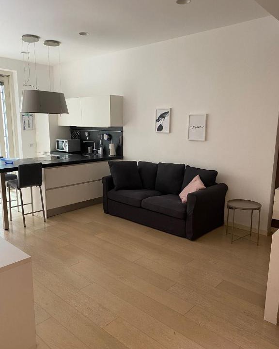 Centro Direzionale Apartment | Lovely apartment in the new Porta Nuova area