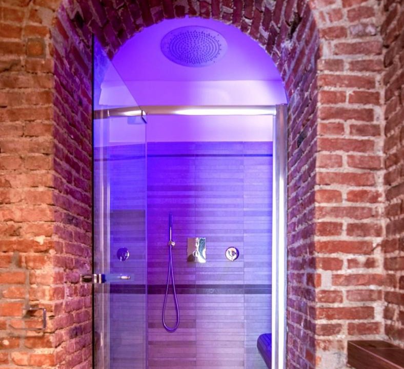 Lazzaretto Apartment | Luxury Apartment in Milan Center
